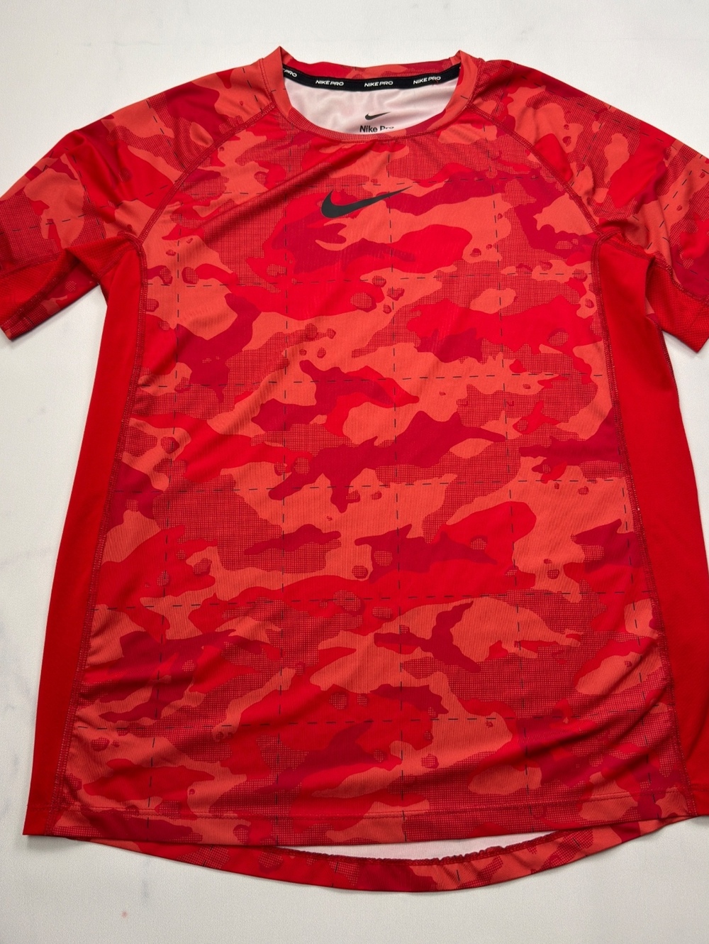 Nike Pro Red Camo Dri-Fit Athletic Shirt - Boys XL